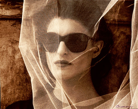 Armani - women's fashion